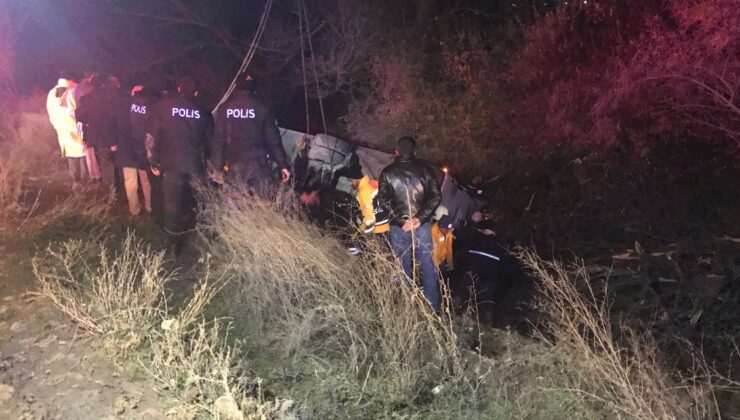 Ereğli Konya yolu üzerinde otobüs şarampole uçtu 15 yaralı 3’nün durumu ağır!