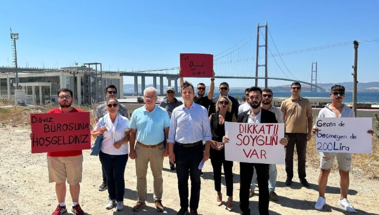 CHP’li gençlerden anlamlı pankart; Dikkat soygun var!