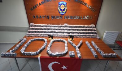 Kolilenmiş şekilde 67 bin 200 adet sentetik ecza hapı yakalandı