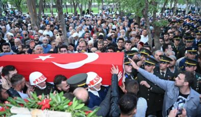 Şehit Astsubay Kıdemli Çavuş Musa Esat Kaya, Konya Şehitliği’nde son yolculuğuna uğurlandı