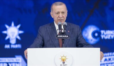 Erdoğan, AK Parti Genel Başkanlığına yeniden seçildi