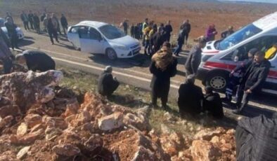 Babasında izinsiz aldığı araçla gezmeye giden genç ölüm saçtı