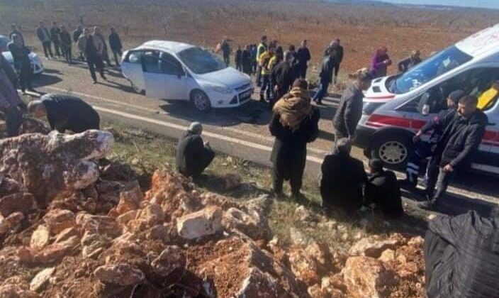 Babasında izinsiz aldığı araçla gezmeye giden genç ölüm saçtı