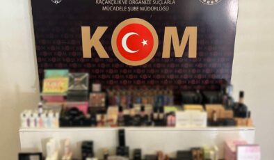 Konya Emniyet Müdürlüğü, ekipleri binlerce gümrük kaçağı ürüne el koydu