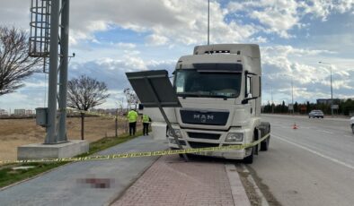 Konya’da kaza! Ağır yaralanan tır sürücüsü hayatını kaybetti