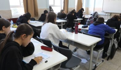 Konya’da ortaokul ve lise öğrencileri için 31 ilçede izleme değerlendirme uygulamaları yapmaya devam ediyor