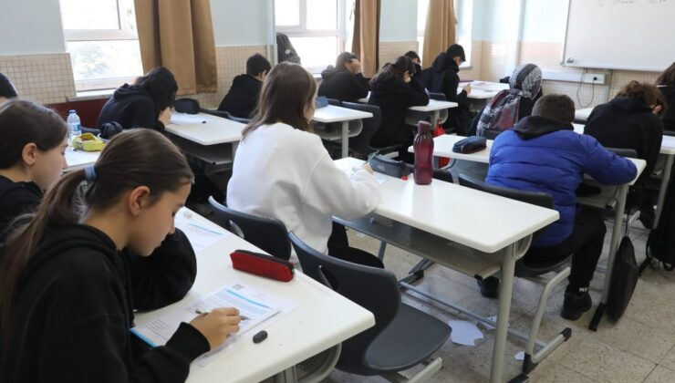 Konya’da ortaokul ve lise öğrencileri için 31 ilçede izleme değerlendirme uygulamaları yapmaya devam ediyor