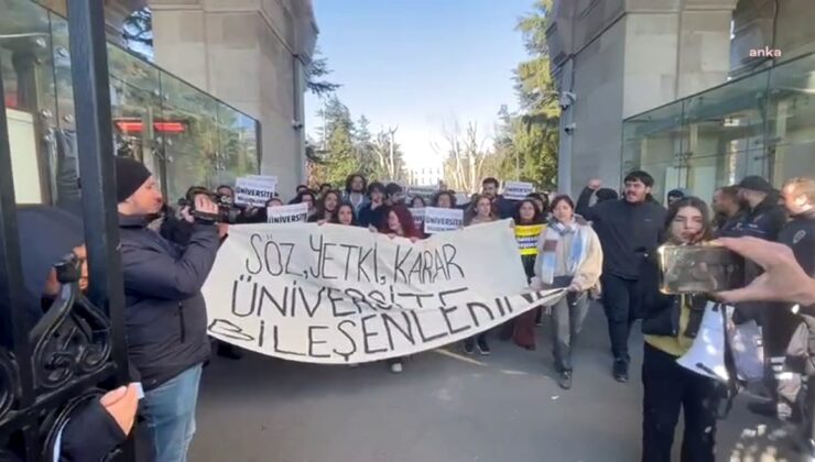 İstanbul Üniversitesi’nin ziyarete açılmasına karşı öğrencilerin tepkisi sürüyor