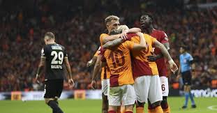 Yine Galatasaray yine galibiyet