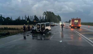 Hatay’ın Kumlu ilçesinde feci kaza! 5 ölü 2 yaralı