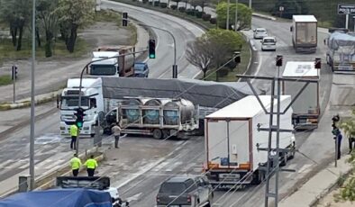 Konya’nın Karapınar ilçesinde meydana gelen trafik kazasında 1 kişi yaralandı