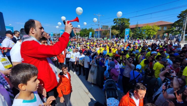 Uluslararası Konya Yarı Maratonu” binlerce sporcunun katılımıyla yapıldı