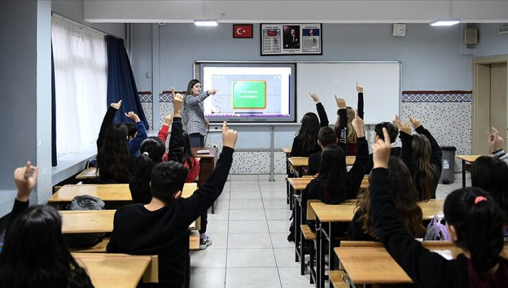 Öğretmen atamasına ilişkin başvurular başlıyor