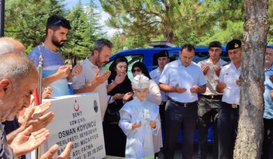 Jandarma aracı şehit oğlunun sünnet töreni için hazırlandı