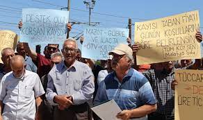 Malatya çiftçisinden kayısı fiyatına protesto!