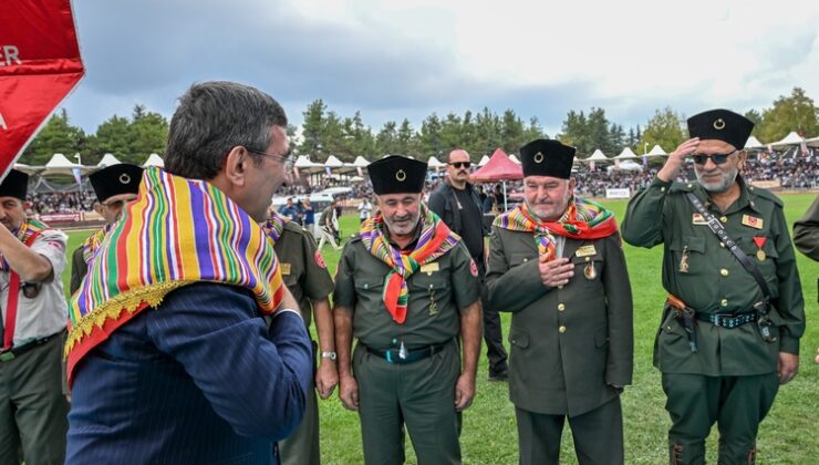 Ertuğrul Gazi’yi Anma ve Yörük Şenlikleri yapıldı