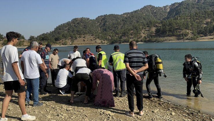 Baraj göletine giren genç boğuldu