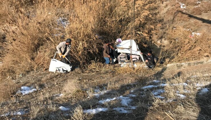 Konya’da Feci Kaza: Otomobil Su Kanalına Uçtu, 3 Kişi Yaralandı!