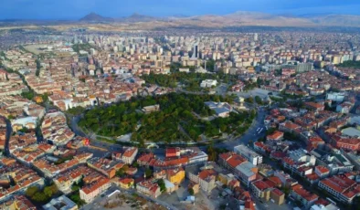Konya’nın En İşlek Caddesi Trafiğe Kapatılıyor!