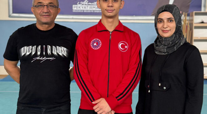 5 Yaşında Başladı, 12 Yılda Zirveye Çıktı! Konya’nın Gururu Furkan Sayıner, Çin’de Dünya Şampiyonu!