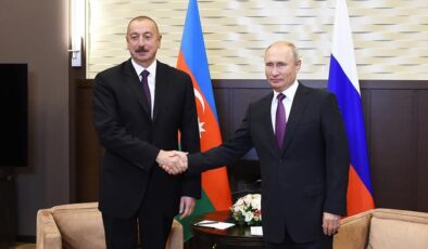 Rus Basınından Şok Sızıntı! Putin’den Aliyev’e “Diktatör Kardeşliği” Kalkanı: Darbe Komplosunu Satıp, Rakibini Vatan Haini İlan Ettirdi!