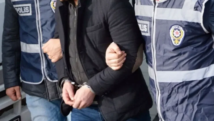 🚨 Konya’da Büyük Operasyon! Sahte Kredi Kartı Satıcısının Sonu Kötü Bitti: 72 Yıl Hapis Cezası Olan Hükümlü Yakalandı.