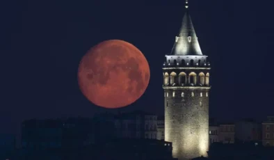 GÖKLERDEN MÜJDE! Tarih Verildi: Bu Yılın En Büyük ve En Parlak Süper Ay’ı Çarşamba Günü Zirvede Olacak!