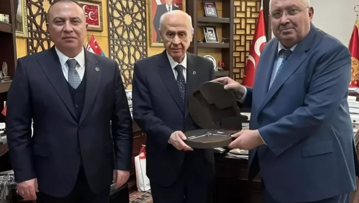 MHP’li  İZZET ULVİ YÖNTER GÖREVİ BIRAKTI! ”GÖRDÜĞÜM LUZUM ÜZERİNE…”