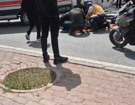 KONYA’DA KORKUTAN KAZA: YOLUN KARŞISINA GEÇMEK İSTERKEN OTOMOBİL ÇARPTI!
