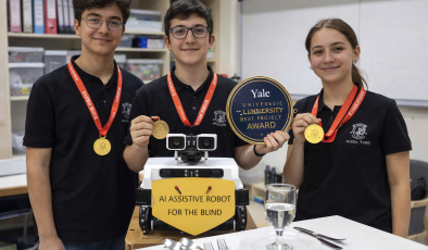 Türk Gençleri Başardı: Yapay Zeka Destekli Robotla Tarih Yazdılar!