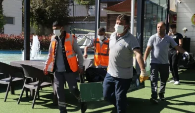 REKLAM PANOSUNDAN CESET ÇIKTI!