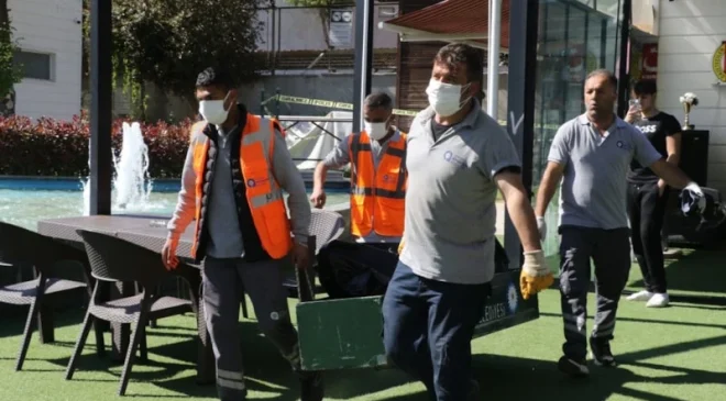 REKLAM PANOSUNDAN CESET ÇIKTI!