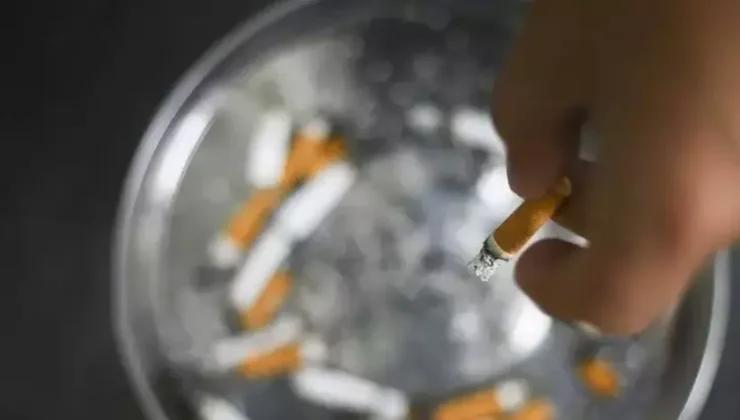 İNGİLTERE’DE TARİHİ KARAR: 2009 SONRASI DOĞANLARA SİGARA ÖMÜR BOYU YASAK!