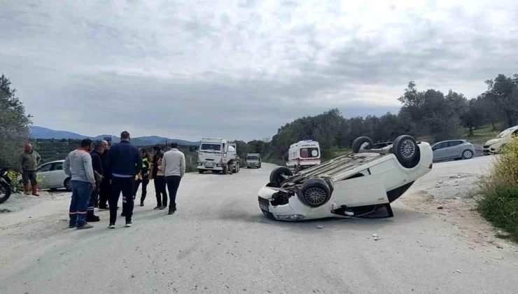 Kuşadası’nda Korkutan Kaza: 80 Yaşındaki Sürücü Takla Atan Araçtan Mucizevi Şekilde Kurtuldu