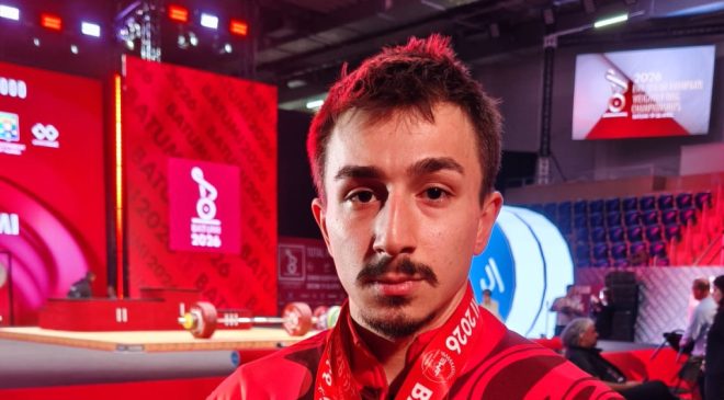 AVRUPA’NIN ZİRVESİNDE BİR TÜRK: YUSUF FEHMİ GENÇ’TEN ÇİFTE ALTIN!