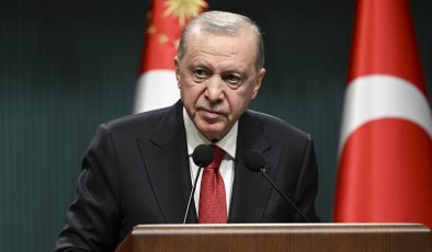 DÜNYA SİYASETİNDE SİLAHIN GÖLGESİ: CUMHURBAŞKANI ERDOĞAN’DAN TRUMP’A GEÇMİŞ OLSUN MESAJI
