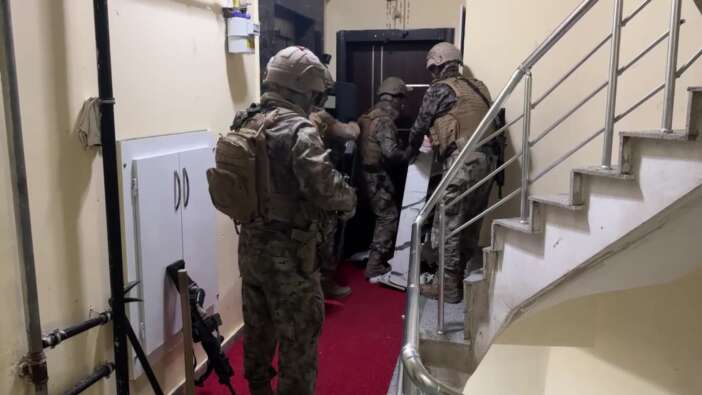 KONYA’da 33 Milyonluk Vurgun: Emlakçı Görünümlü Tefecilere Darbe!