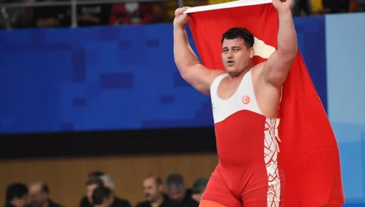 GÜREŞİN KRALI ARTIK TEK BAŞINA: RIZA KAYAALP DÜNYA REKORUNU KIRDI!