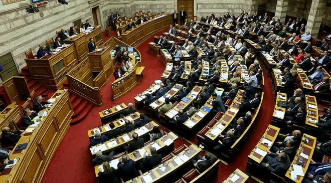 YUNANİSTAN’DA YOLSUZLUK DEPREMİ: 13 VEKİLİN DOKUNULMAZLIĞI KALDIRILDI!