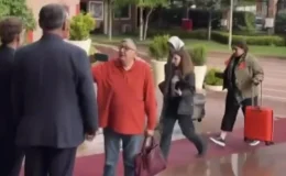 CHP’DE VALİZLİ NÖBET BAŞLADI: ÖZGÜR ÖZEL’DEN “GENEL MERKEZİ TERK ETMEYİN” ÇAĞRISI! YÖNETİM BİNAYA KAPANDI!