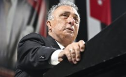 TÜRK FUTBOLUNDA ASIRLIK DEVRİM: AHMET NUR ÇEBİ ALTAY’I SATIN ALIYOR! İSTANBUL’DA GİZLİ ZİRVE GERÇEKLEŞTİ!