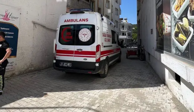 HATAY’DA KAN DONDURAN CİNAYET: MADDE BAĞIMLISI BABA 3 YAŞINDAKİ OĞLUNU BOĞARAK KATLETTİ! KATİL ZANLISI YAKALANDI!