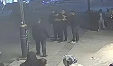 MUŞ’TA NEFES KESEN DAKİKALAR: BOĞAZINA LİMON KAÇAN GENCİ “HEIMLICH” KURTARDI!