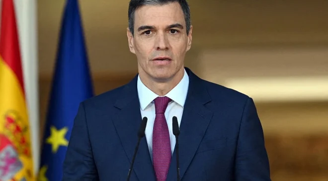 SANCHEZ’İN UÇAK KABUSU BİTMİYOR: İSPANYOL LİDER ANKARA’YA ACİL İNİŞ YAPTI!