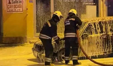 KONYA’DA KORKU DOLU ANLAR: SEYİR HALİNDEKİ OTOMOBİL BİR ANDA ALEV KUTUSUNA DÖNDÜ!