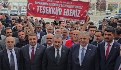 BÜYÜK BİRLİK PARTİSİ KONYA’DA BULUŞTU: GENEL BAŞKAN MUSTAFA DESTİCİ’YE COŞKULU KARŞILAMA