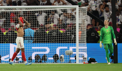 YOK BÖYLE BİR FİNAL: ŞAMPİYONLAR LİGİ’Nİ KAZANAN TAKIMI PENALTILAR BELİRLEDİ! PSG DEV KUPAYI MÜZESİNE GÖTÜRDÜ!
