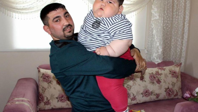 5 YAŞINDA 90 KİLODAN 40 KİLOYA: MİNİK YAĞIZ’IN 6 YIL SONRAKİ İNANILMAZ DEĞİŞİMİ GÖRENLERİ ŞOKE EDİYOR!