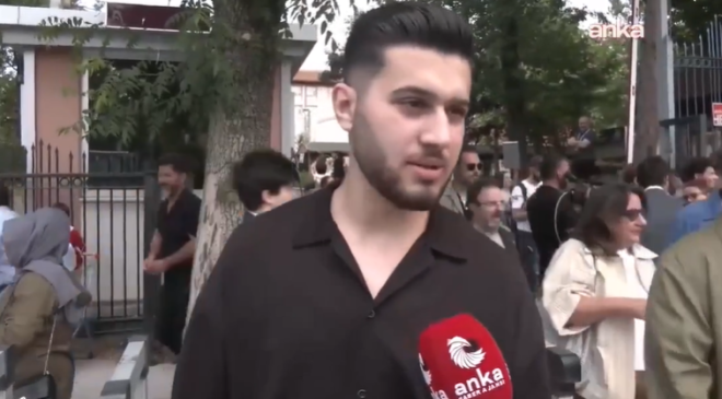 YKS Çıkışında İlginç İsyan: “Matematik Zordu Ama Bizi Asıl A Milli Takım Vurdu!”