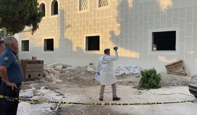 Aydın’da Cami İnşaatında İskele Çöktü: 11 Metreden Düşen İşçilerden Biri Hayatını Kaybetti, Diğeri Ağır Yaralı!